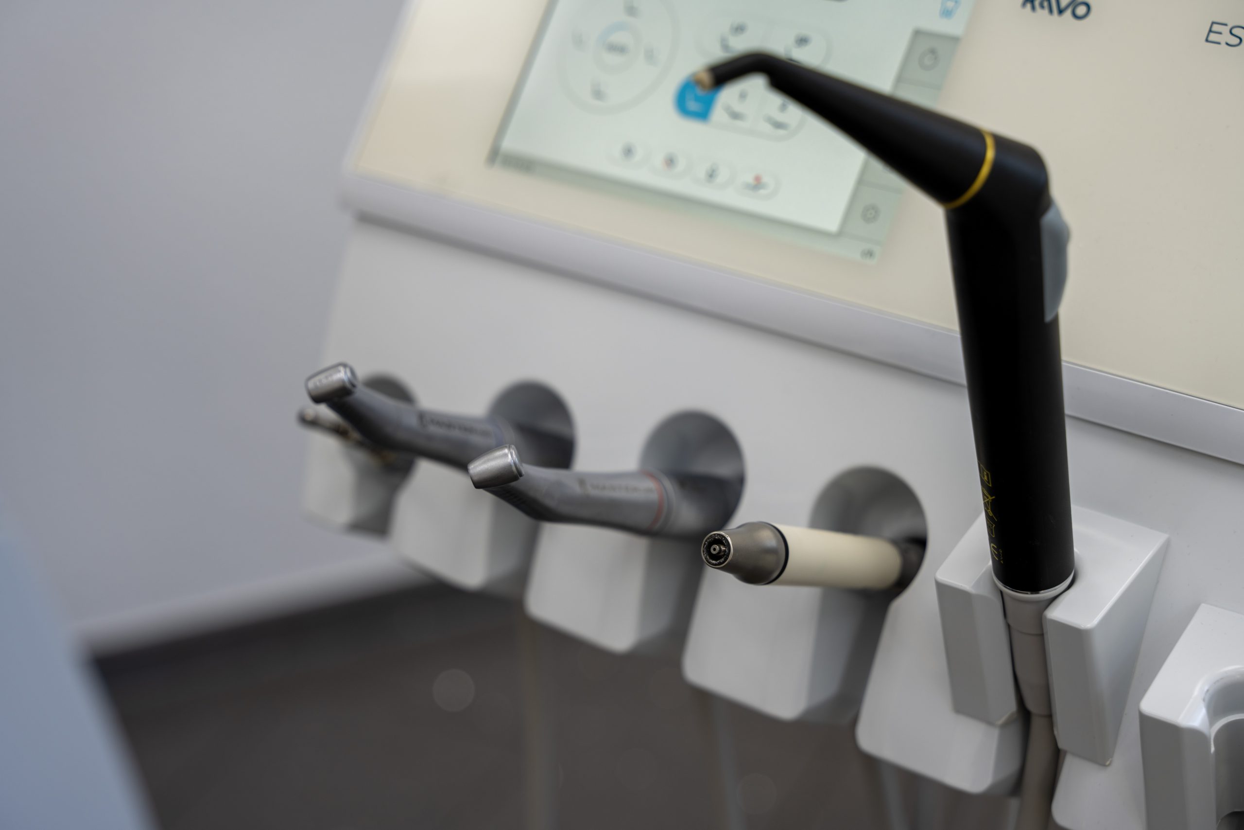 Zahnarztpraxis Wehrheim Pforzheim Tools